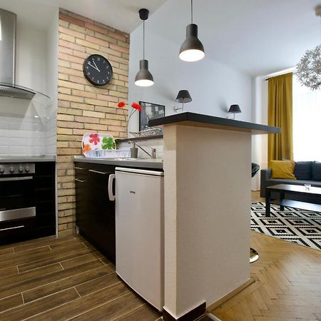 Standard Apartment By Hi5 - Center Of City Center Budapesta Exterior foto